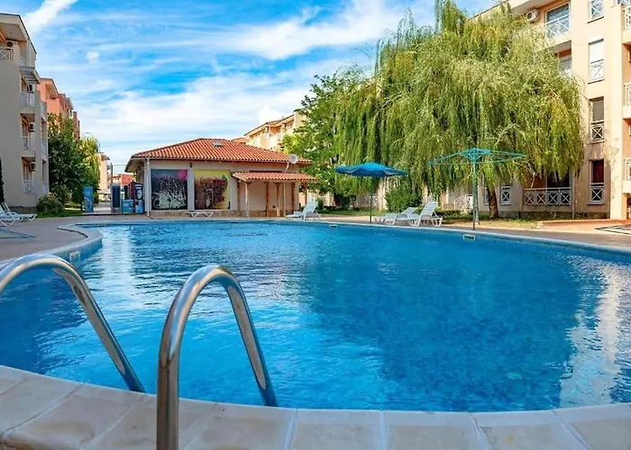 Chocolate On Sunny Day 6 Complex شقة