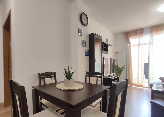 Chocolate On Sunny Day 6 Complex شقة Tŭnkovo